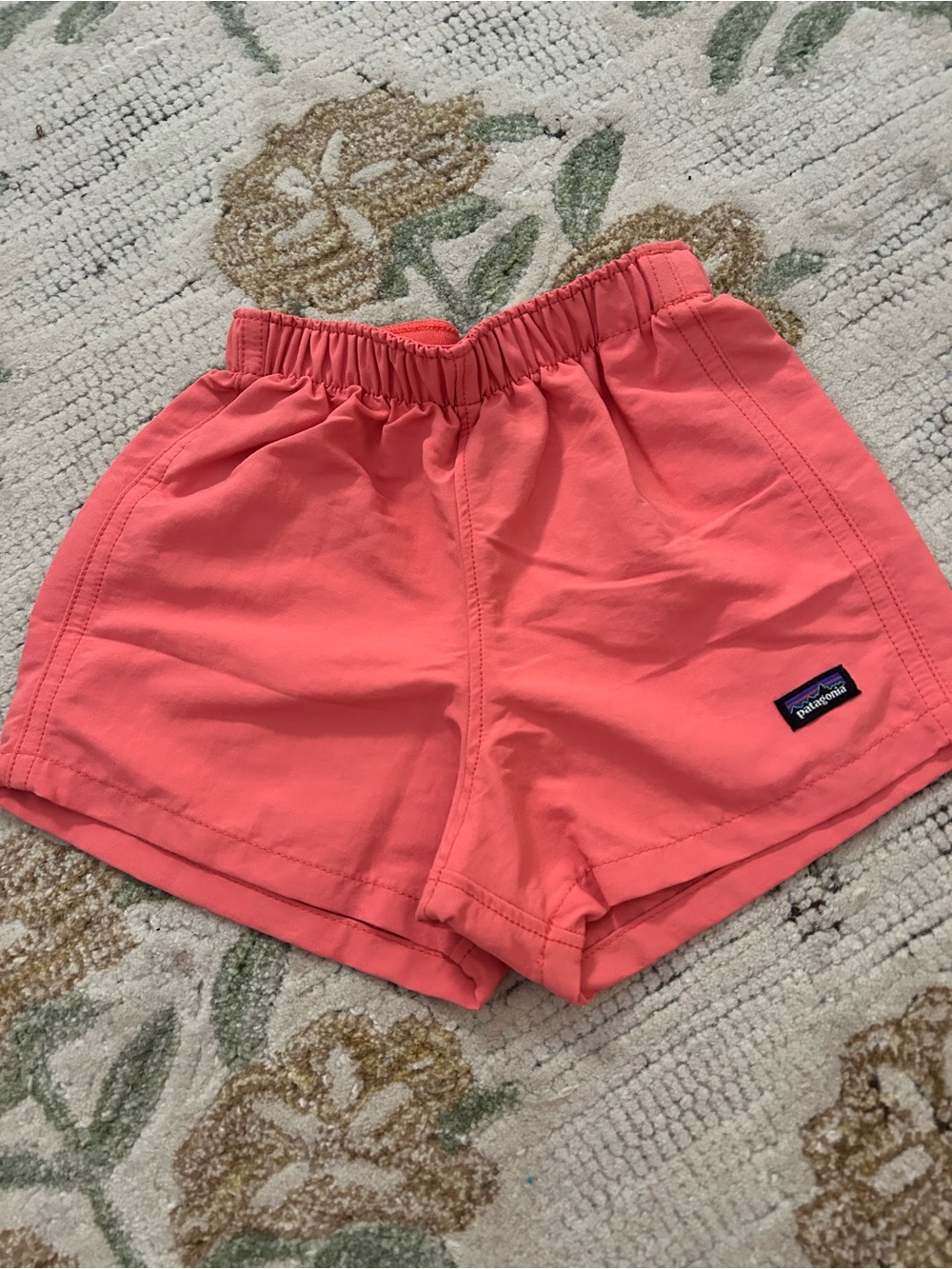 New Patagonia Baggies, infant size 3-6 months